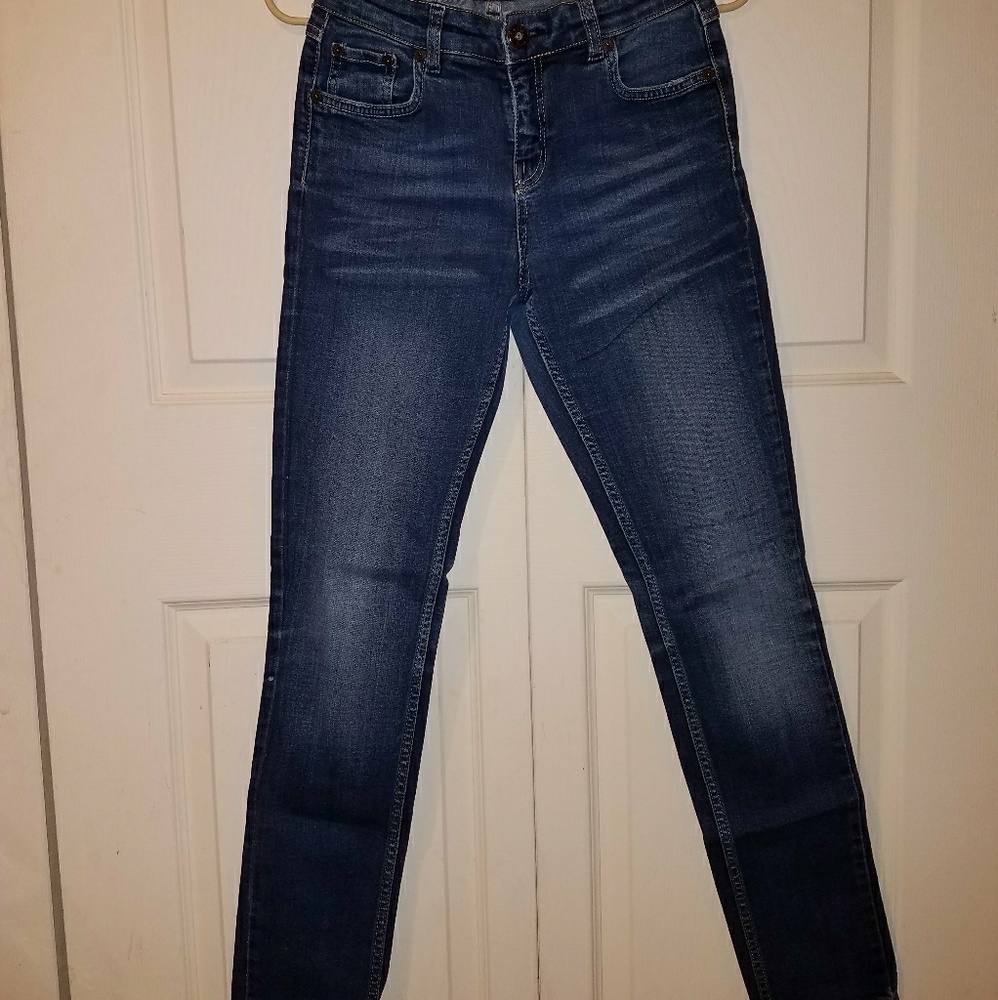 Skinny jeans